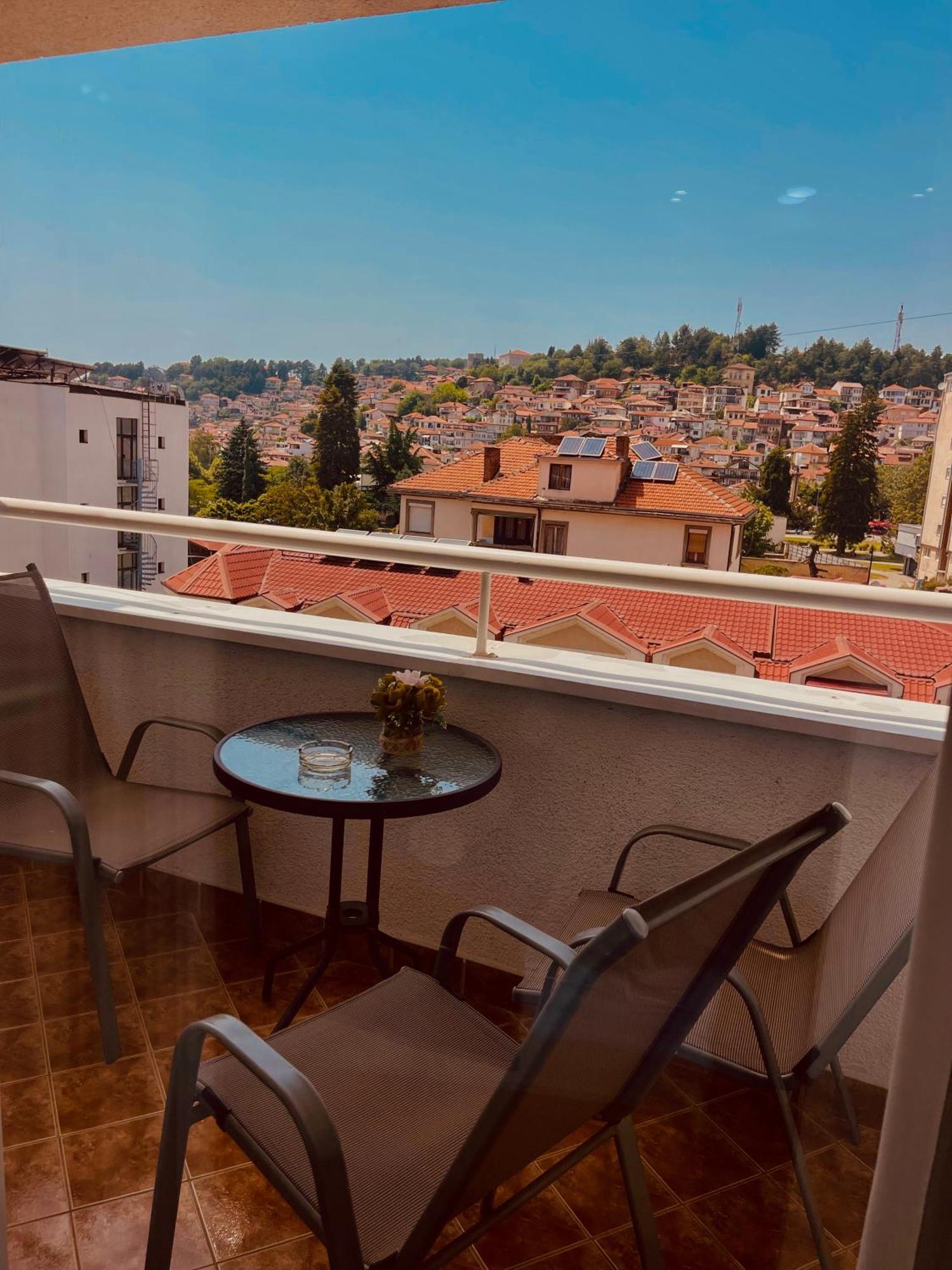 Exclusive Apartments With Lake View Охрид Экстерьер фото